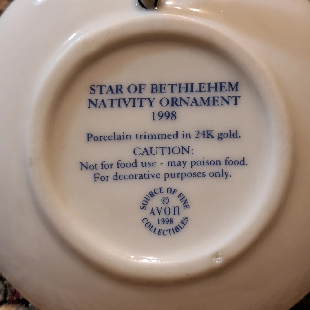 Collectible Avon Star Of Bethlehem Nativity Porcelain 1998 Ornament W/ 24K